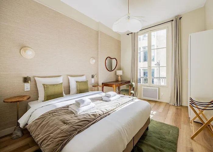 Apartmán 22#opera#grandboulevards#3bedrooms#paris 02#ac *